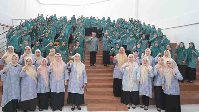 Bimtek TP PKK Kecamatan Ujung Tanah, Indira Yusuf Ismail: Tingkatkan Kapasitas dan Kolaborasi