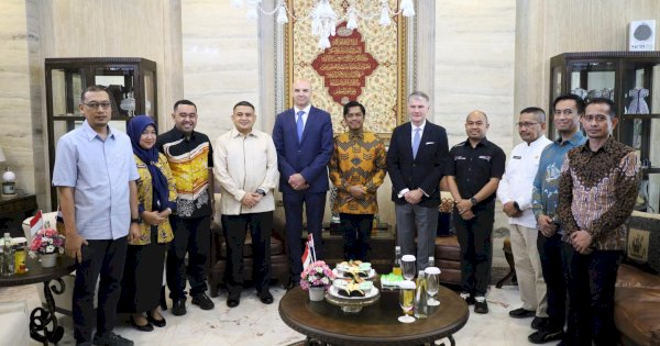 Pj Sekda Makassar Firman Pagarra Terima Kunjungan Dubes Kroasia: Bahas Kerja Sama Sektor Kesehatan, Pendidikan, dan Pariwisata