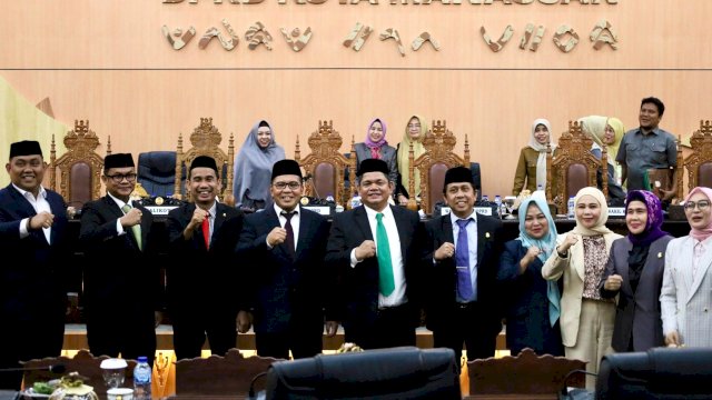 Danny Pomanto usai Rapat Paripurna di DPRD Kota Makassar, Senin (27/05/2024).