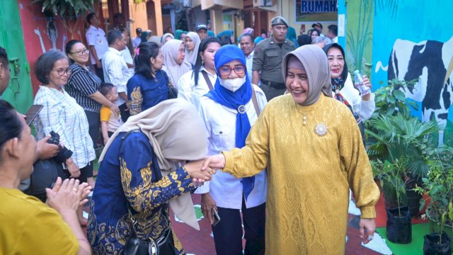 Indira Yusuf Ismail Tinjau Lorong Wisata Zhanzen, Dorong Pemberdayaan UMKM di Kecamatan Wajo
