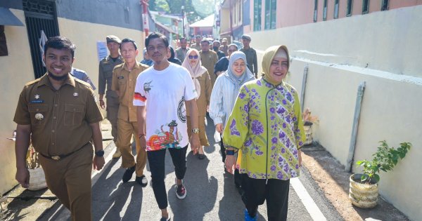 Indira Yusuf Ismail Pantau Kesiapan Kelurahan Manggala untuk Lomba Tingkat Provinsi