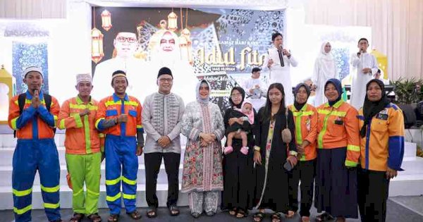 Ketua TP PKK Makassar Indira Yusuf Ismail dan Wali Kota Danny Pomanto Gelar Open House Idul Fitri, Ajak Masyarakat Rajut Persaudaraan