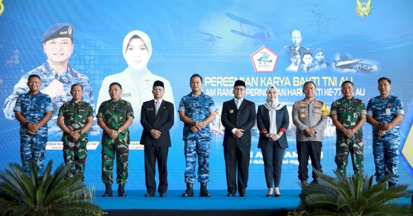 Danny Pomanto Hadiri Peresmian Karya Bakti TNI AU, Duduk Semeja dengan KSAU Marsekal TNI Tonny Harjono