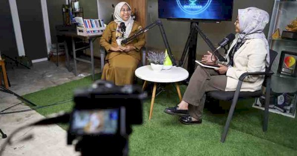 Diskominfo Makassar Bahas Pentingnya Literasi Keamanan Digital di Podcast Kabar Makassar