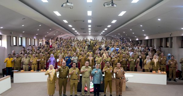 Indira Yusuf Ismail Ajak Masyarakat Sukseskan F8 Makassar 2024