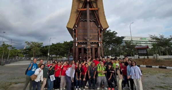 Makassar Jadi Lokus Program Immersion AISS Singapura, Siswa Belajar Budaya dan Pendidikan Lokal