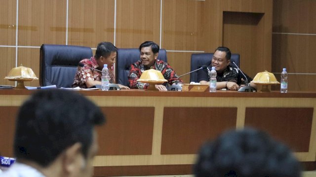 Buka Rapat Forum Penataan Ruang, Firman Pagarra: Revisi RTRW Kota Makassar