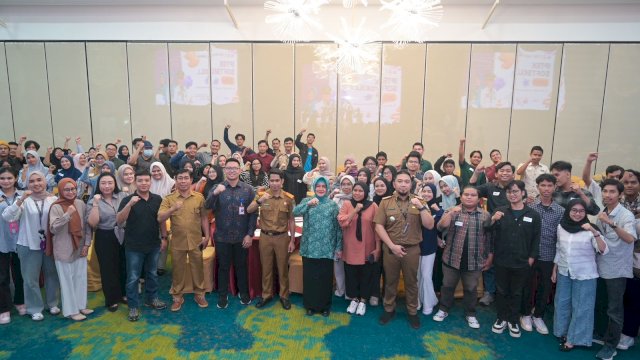 Kegiatan IPTEK Softskill Full-stack Web Development yang diselenggarakan oleh Dinas Pemuda dan Olahraga (Dispora) Kota Makassar bekerja sama dengan BINAR Academy, di Hotel Karebosi Premier, Senin (24/06/2024)