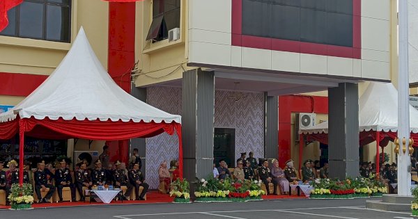 Berperan Aktif Penanggulangan Bencana, Danny Terima Penghargaan di HUT Bhayangkara