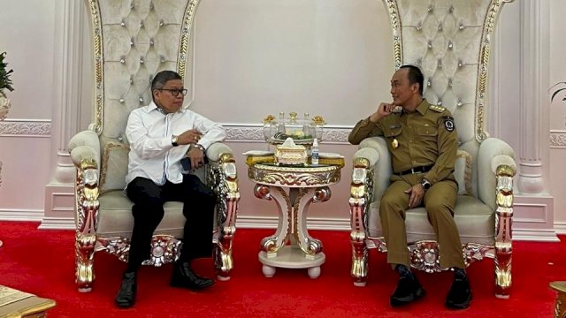 Pertemuan Ketua Golkar Sulsel Taufan Pawe dan Pj Gubernur Sulsel Prof Zudan. Foto: dok