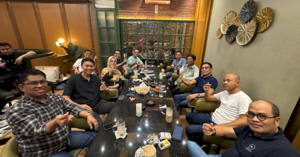 Bahas Pilwakot, Cicu dan Jajaran Pengurus NasDem Makassar Ngopi Bareng Rudal