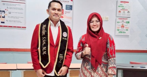 Berhasil Selesaikan S2, Kepala Desa Orobatu: Motivasi Pendidikan untuk yang Masyarakat Desa