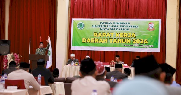 Wali Kota Danny Pomanto Resmi Buka Rakerda MUI Kota Makassar 2024