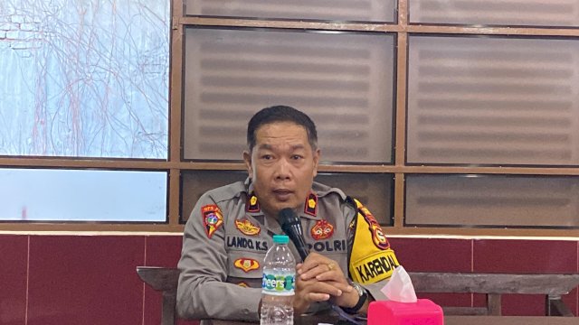 Kabagops Polres Pelabuhan Kota Makassar AKP Lando KS. Foto: HN/Sinta