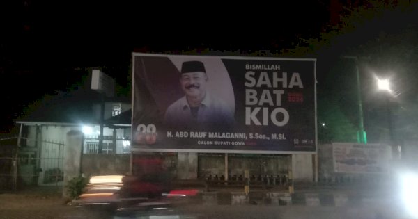 Baliho ‘Sahabat Kio’ Kini Hiasi Jalan Utama 18 Kecamatan  di Gowa