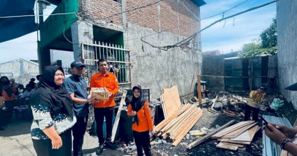 BPBD Makassar Distribusikan Bantuan Stimulan Material di Empat Titik Bencana Alam
