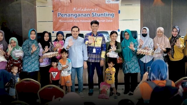 Kecamatan Panakkukang Bersama Rumah Zakat Gelar Diskusi Stunting dan Pembagian Bantuan Makanan