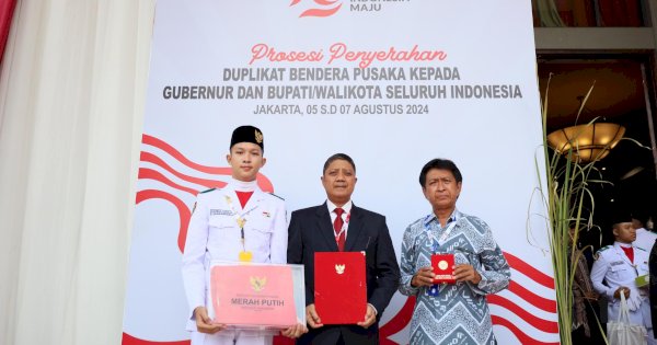 Jelang HUT RI ke-79, Pemkot Makassar Terima Duplikat Bendera Pusaka