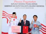 Kepala Kesbangpol Wakili Wali Kota Makassar Terima Duplikat Bendera Pusaka dari BPIP RI