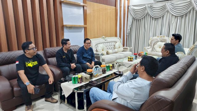 Jelang Pilgub Sulsel, Panglima Dozer Temui Suaib Mansur