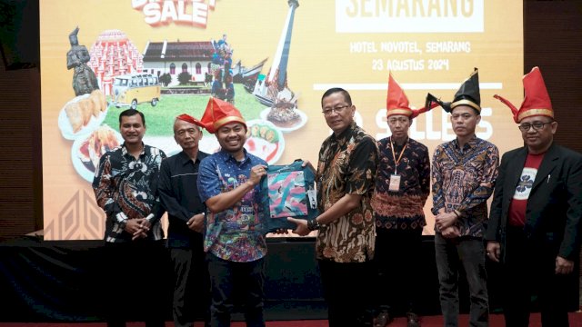 Dispar Sukses Gelar Makassar Direct Sale di Semarang