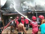 17 Rumah di Kawasan Pelabuhan Poetere Hangus Terbakar
