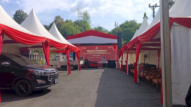 Suasana Kantor KPU Makassar. (Foto: HN/Sinta).