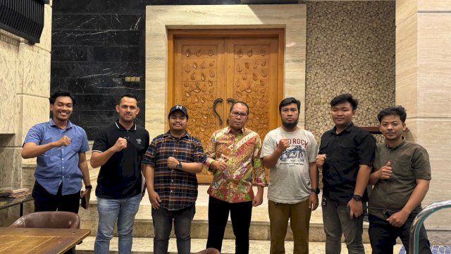 Ketua KNPI Manggala Bersama Fun Run Mangga Berkunjung ke Wali Kota Makassar Mohammad Ramdhan Pomanto, Foto: Ist