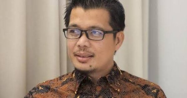 Revisi Kilat UU Pilkada, Bukti Tidak ada Kepemimpinan Konstitusi