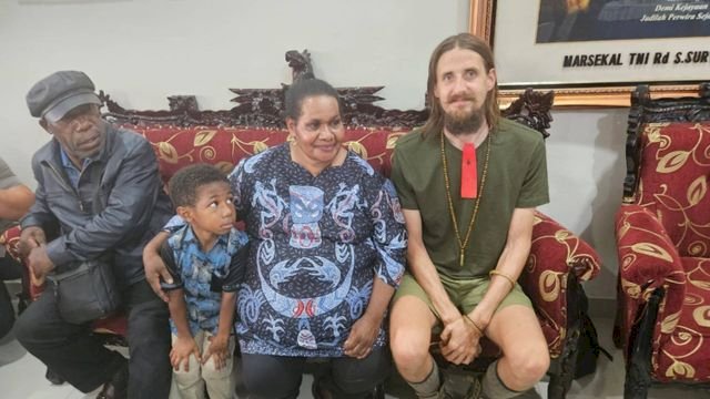 Pilot Susi Air Phillip Mehrtens akhirnya dibebaskan. Foto: ist