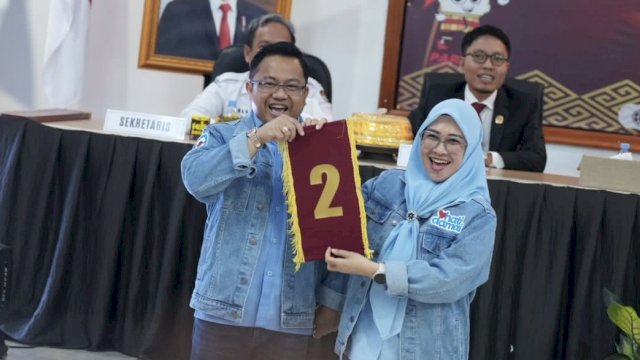 Pasangan Cakada Gowa Husniah Talenrang dan Darmawangsyah Muin. Foto: HN/Yusrizal