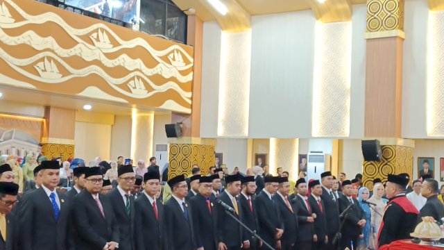 Selamat, 50 Anggota Dewan Resmi Dilantik di Kantor DPRD Makassar