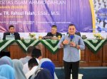 T.R.Fahsul Falah Beri Kuliah UMUM di UIAD Sinjai
