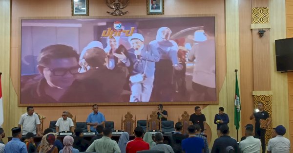 DPRD Makassar Gelar Gladi Pelantikan Anggota Dewan Terpilih