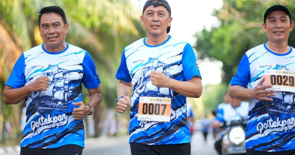 Ribuan Peserta Antusias Ikuti Tourism Run For Fun 2024 yang Digelar Poltekpar Makassar
