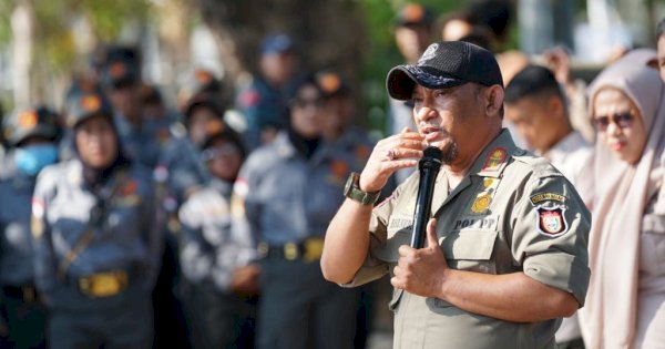 Satpol PP dan Damkarmat Makassar Latih Satlinmas Tangani Kebakaran Tabung Gas