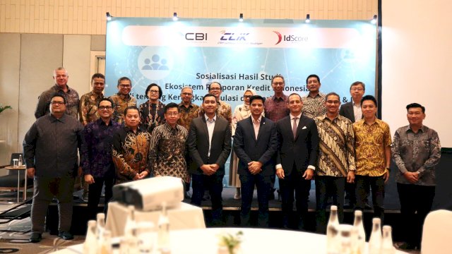 Pengurus Asosiasi Pengelola Informasi Kredit. (Foto: Humas APIIK)