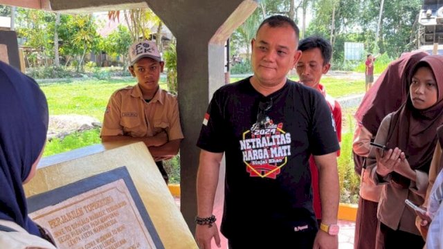 Menarik, Pj Bupati Sinjai Jadi Guide Siswa SMAN 1 Sinjai
