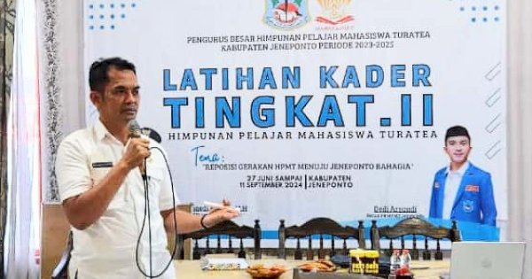 Jadi Narasumber di LK II HPMT Jeneponto, Sulaeman Tekankan Pentingnya Memahami Peran Media