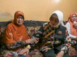 Kunjungi Warga Lansia, Indira Perkuat Basis Sosial di Bara-Baraya