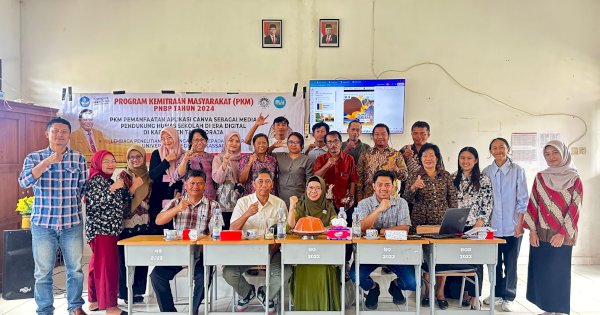 Dosen FIP UNM Perkuat Fungsi Humas Sekolah di Toraja dengan Memanfaatkan Aplikasi Canva di Era Digital