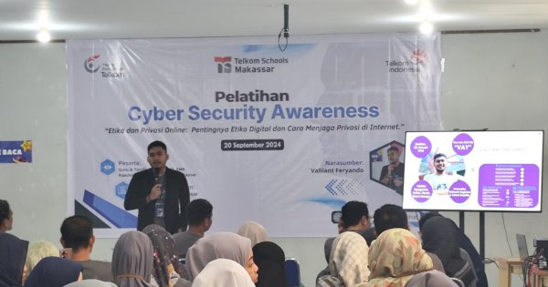 Waspada Ancaman Cyber, Telkom Latih 189 Guru Etika Digital dan Privasi Online