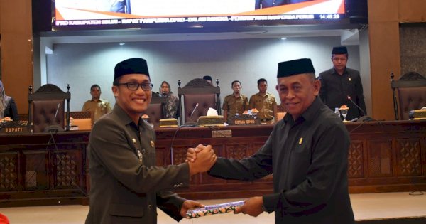 DPRD Sinjai Terima Ranperda Perubahan APBD Tahun 2024
