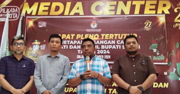 KPU Sinjai Resmi Tetapkan 4 Cabup-Cawabup Sinjai