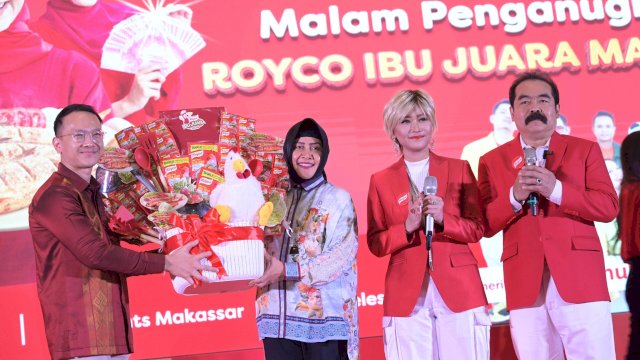 Indira Yusuf Ismail Apresiasi Malam Penganugerahan Royco Ibu Juara 2024 di Makassar