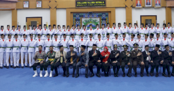 Bupati Pangkep Resmi Kukuhkan Paskibraka Pangkep 2024