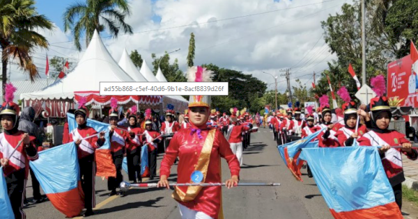 Pelajar Tingkat SD dan SMP di Sinjai Ramaikan Lomba Drum Band HUT RI