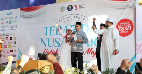 Wali Kota Makassar Hadiri Tabligh Akbar dan Pelepasan 368 Dai Nusantara
