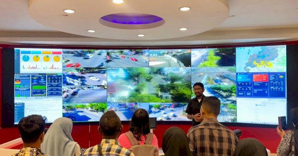 Peseta KIM FEST 2024 Kagum Fasilitas War Room Pemkot Makassar