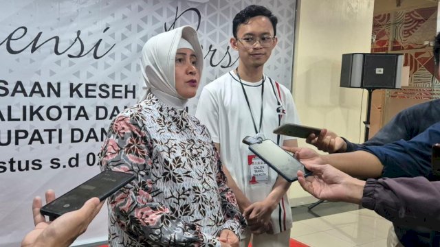 Pasangan Indira Yusuf Ismail dan Ilham Fauzi. Foto: dok
